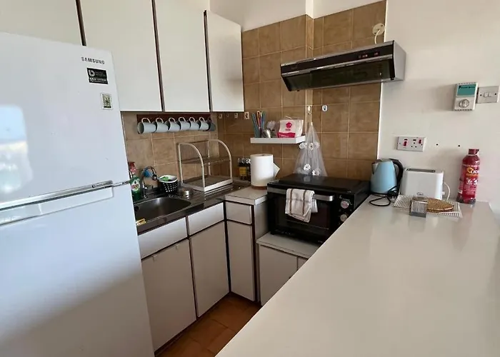 Beachfront Retreat! *